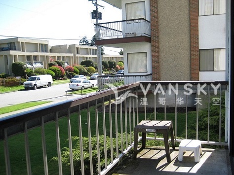 230305190840_ibr balcony.JPG